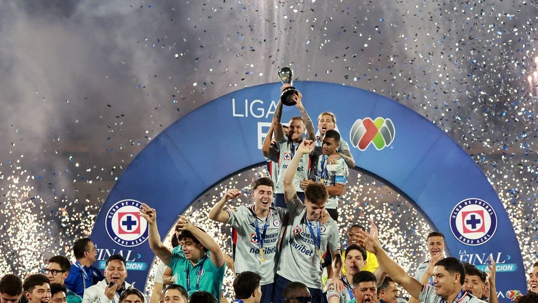 El lore del Clásico de la obsesión: cómo nació la rivalidad entre Cruz Azul y Pumas